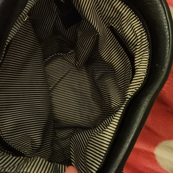 Purse - Picture 2 of 4